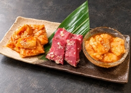 銀座 焼肉伊達の上ミノ・上ホルモン・ハツの和牛ホルモン盛り合わせ